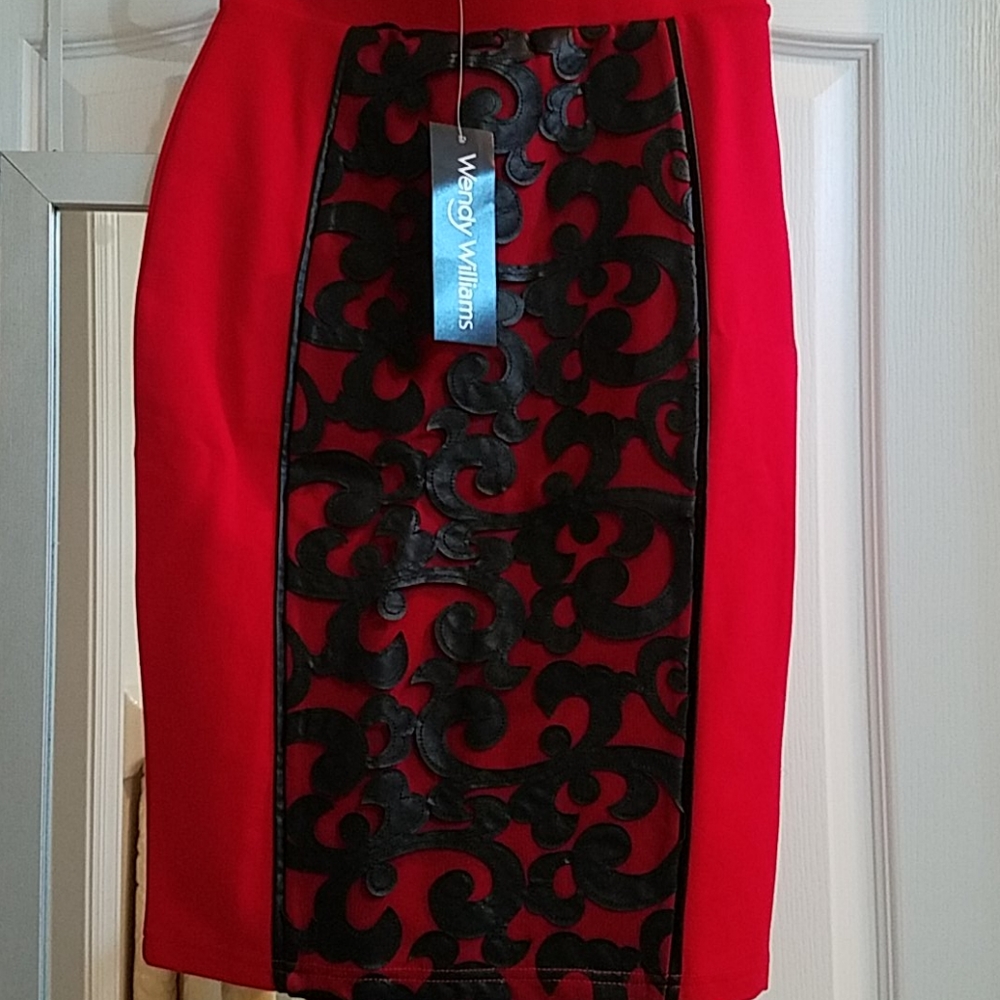 Brand New Pencil skirt with stretch!